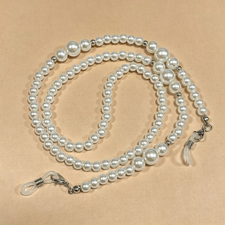 Elegant Pearl Eyewear Chain Stornfield