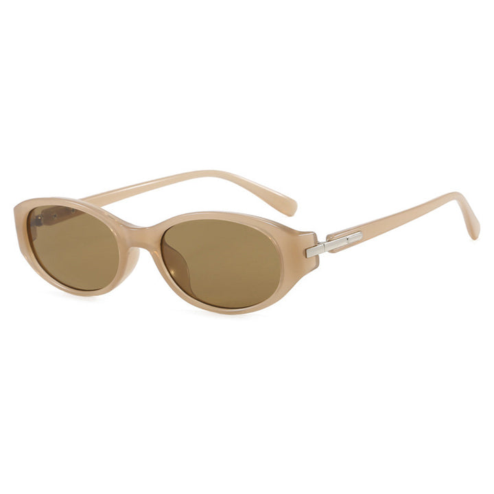 Women's cat-eye sunglasses with a robust frame and polarized lenses Stornfield