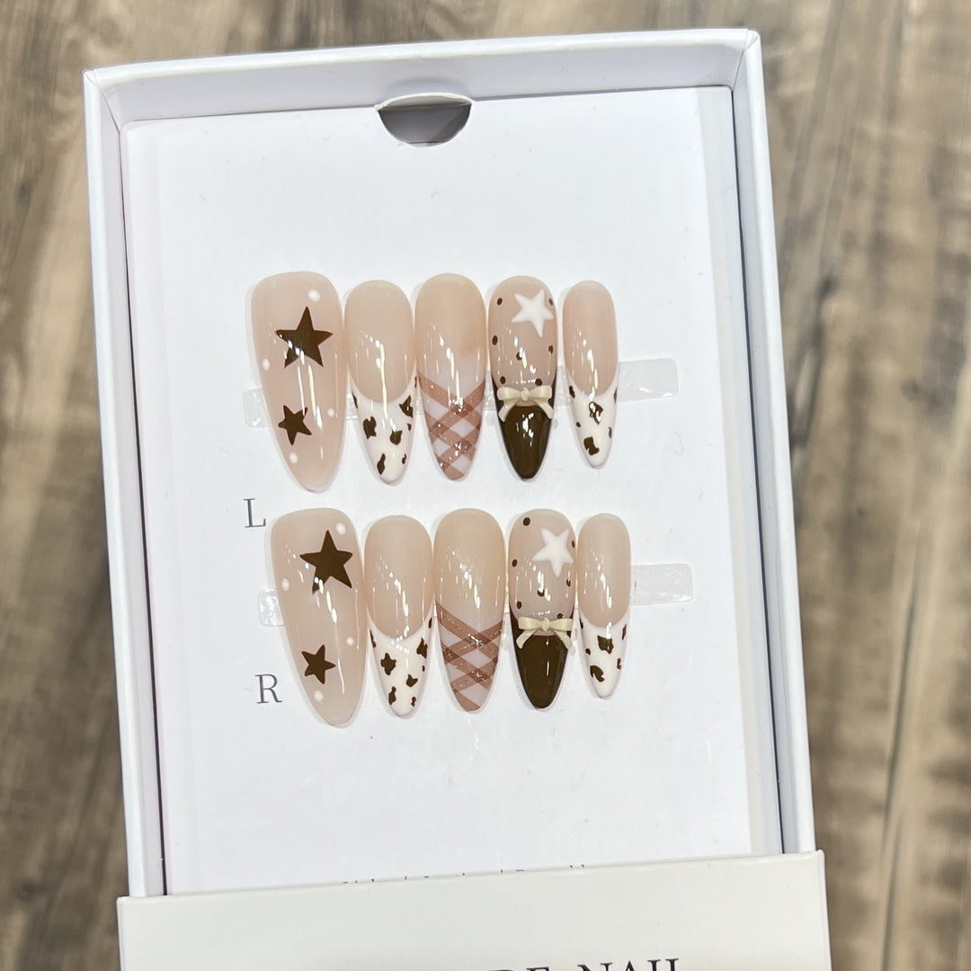 Elegant Stiletto Press-On Nail Set with Decorative Accents Stornfield