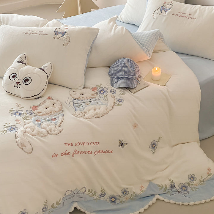 Cotton-Sateen Embroidered 3D Cat Appliqué Duvet Cover Set with Scalloped Hem