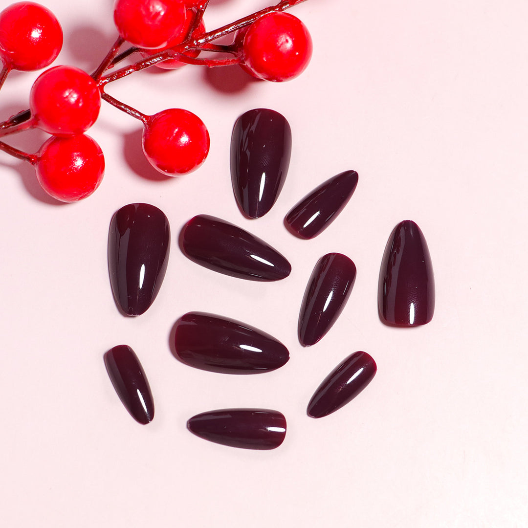 DIY Almond-Shaped Press-On Nail Kit Stornfield