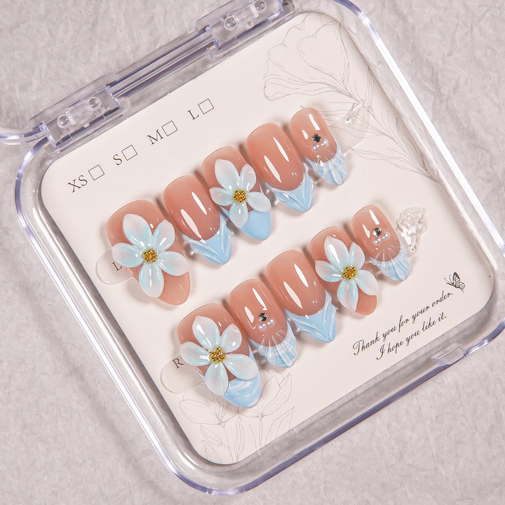 Floral Decorative Press-On Nail Enhancements