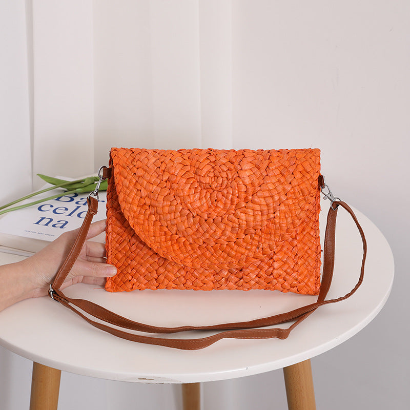 Handcrafted basket bag in elegant wave pattern Stornfield