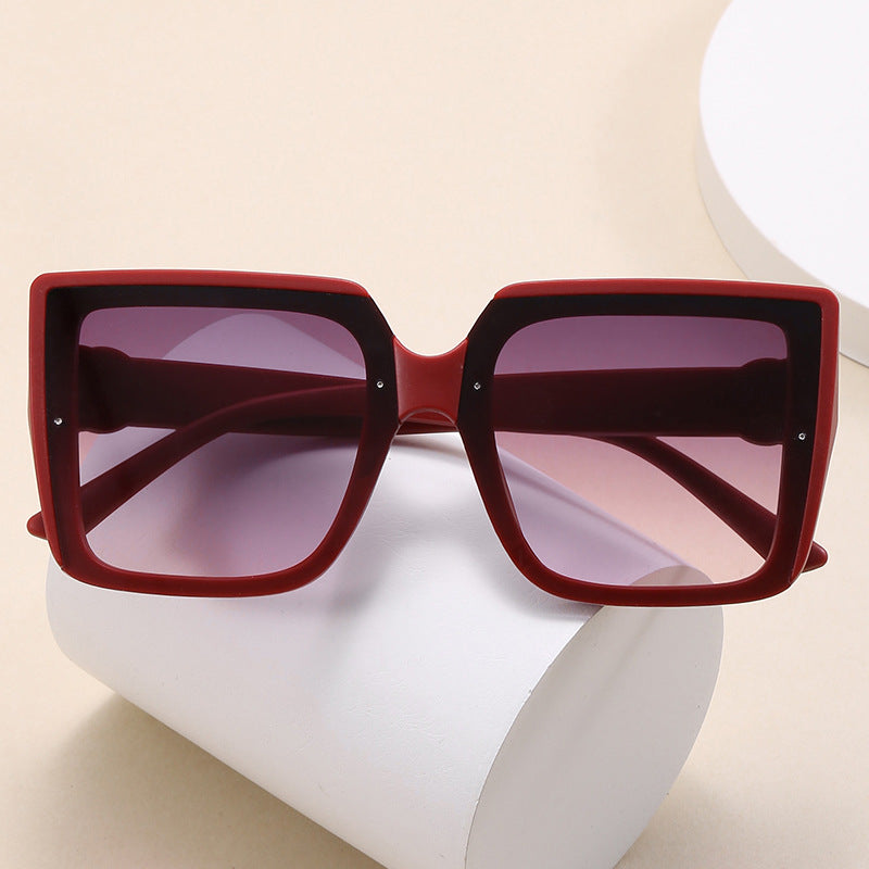Women's square sunglasses with unique tire element Stornfield