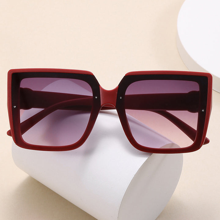 Women's square sunglasses with unique tire element Stornfield
