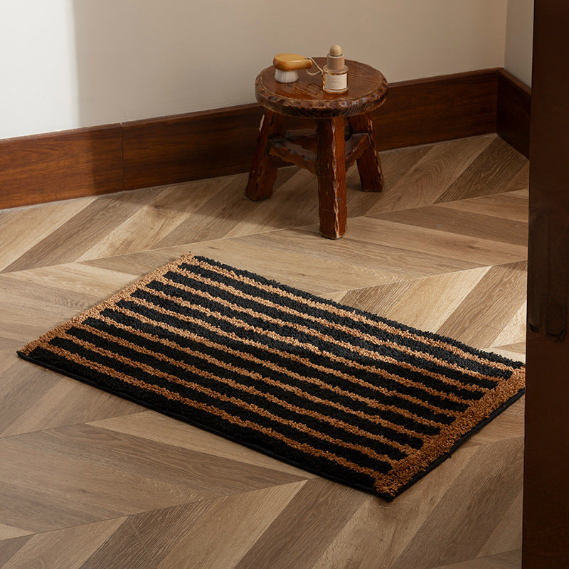 Robust coconut fiber doormat with striped dirt-catching structure and non-slip backing