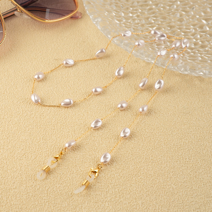 Pearl-Linked Eyewear Holder Stornfield