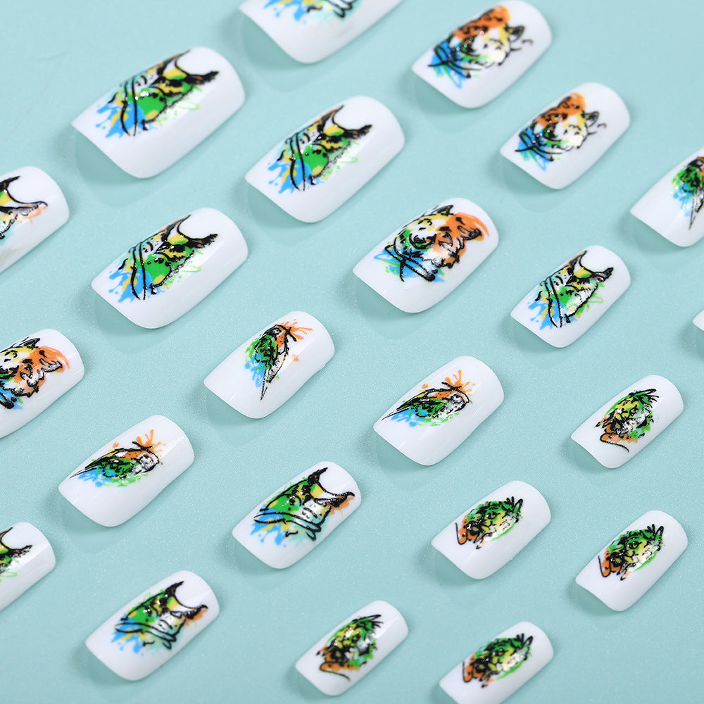 Artistic Animal Motif Press-On Nail Set Stornfield
