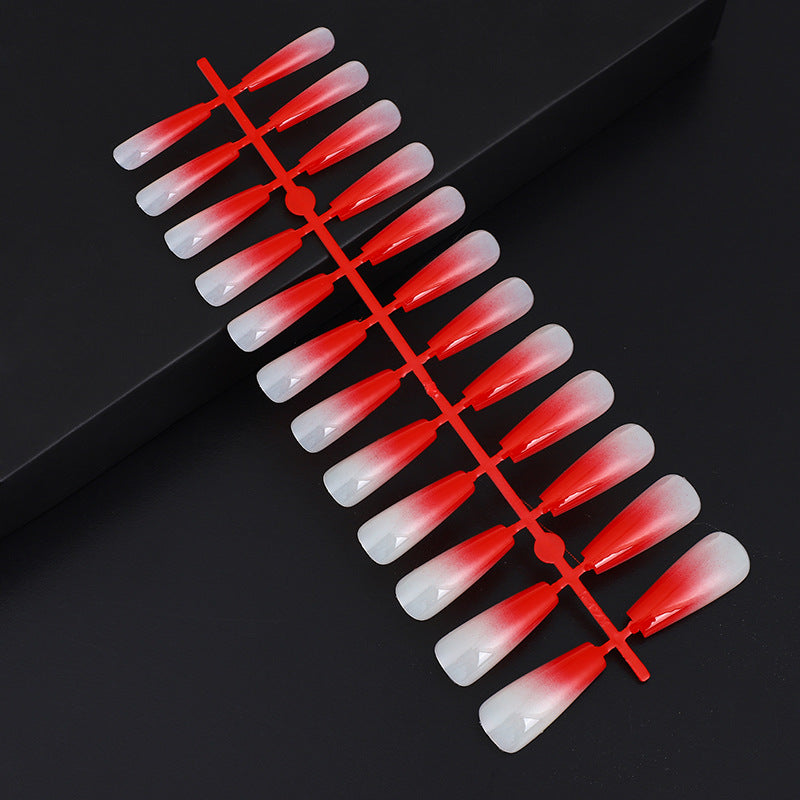 Artificial nails in elegant ombre design Stornfield