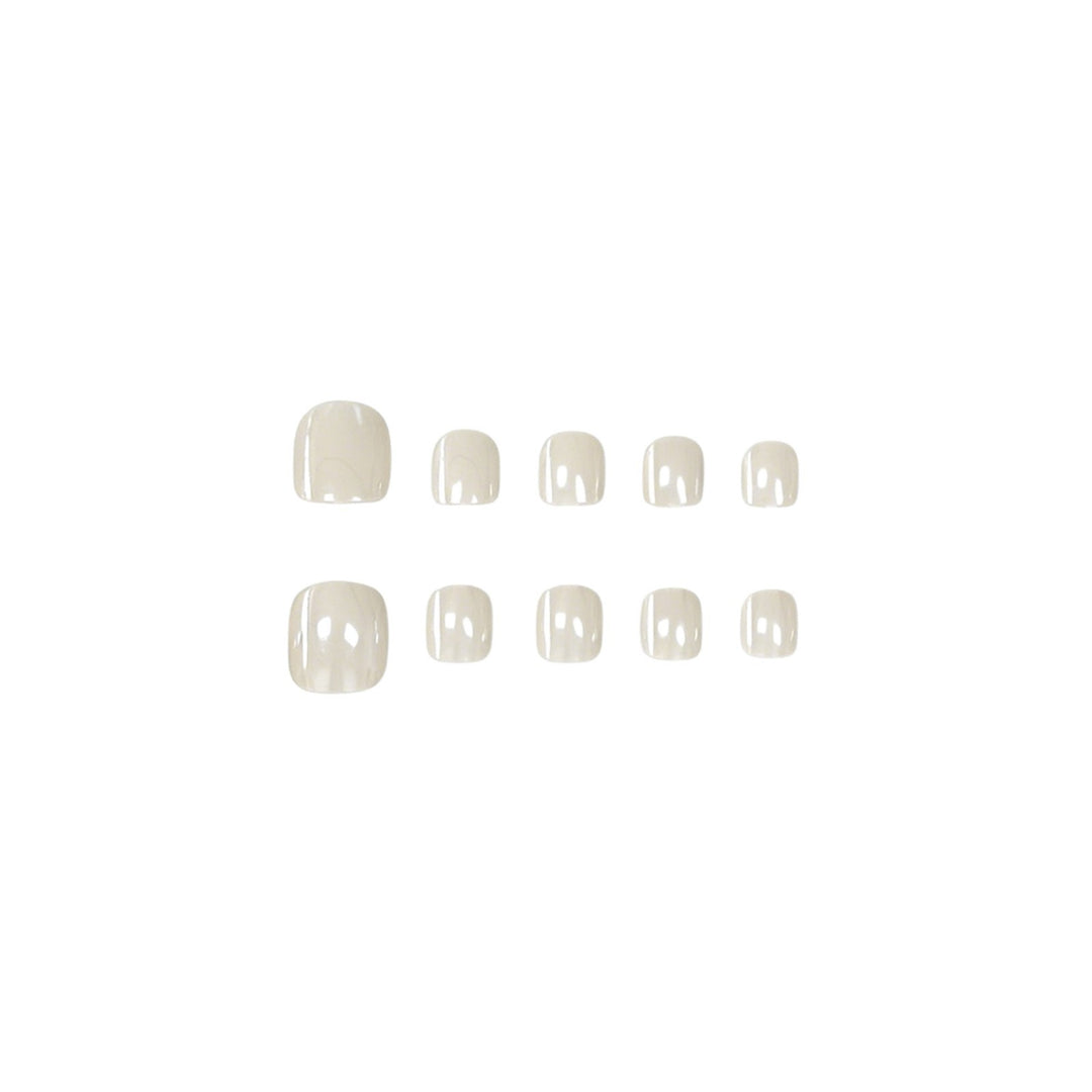 Elegant High-Gloss Pedicure Stornfield