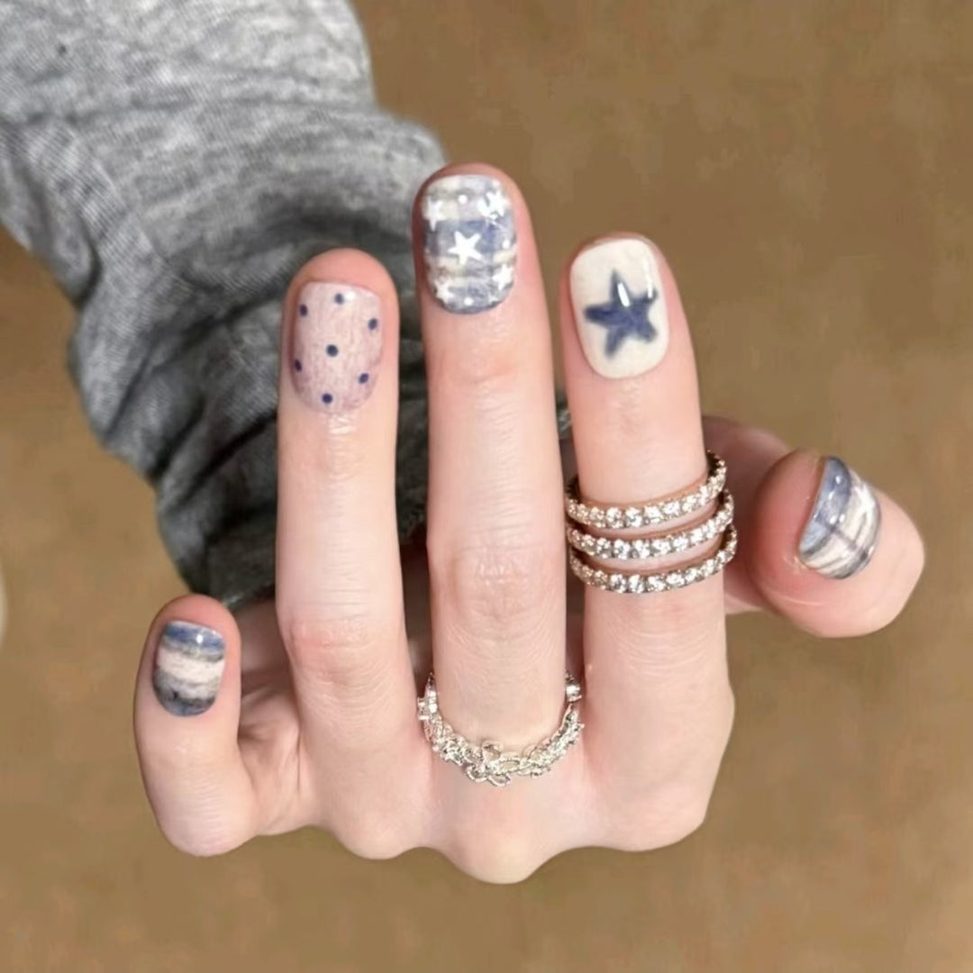 Trendy Graphic Nail Art Set Stornfield