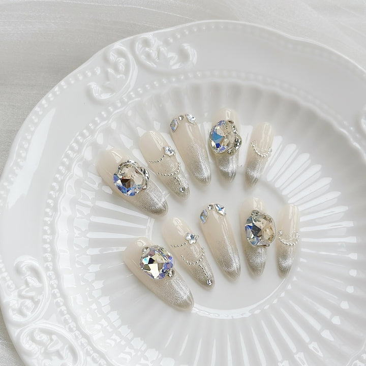 Decorative Nail Art Set with Rhinestone and Metallic Accents