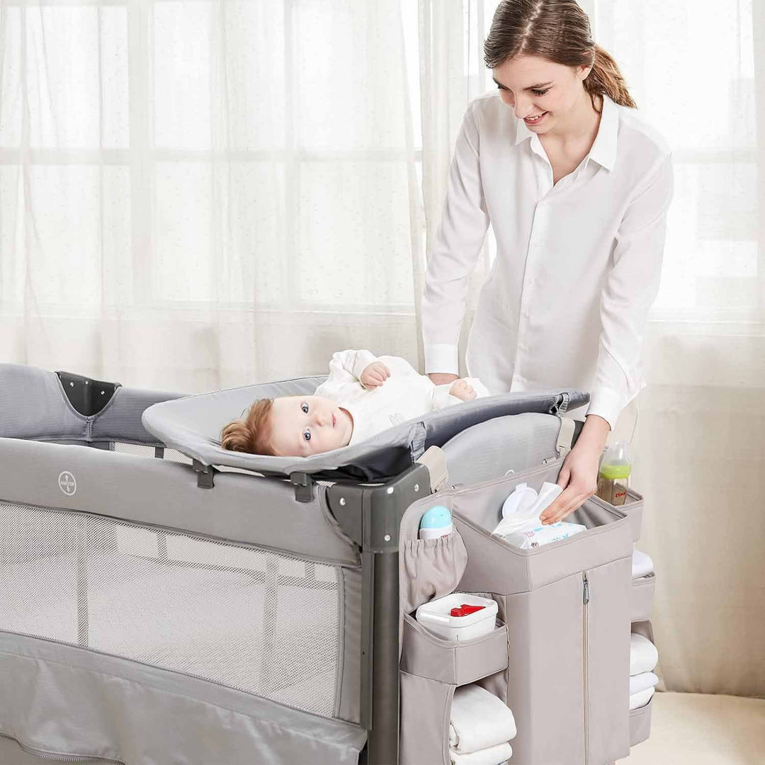 Practical storage bag with multiple compartments Stornfield