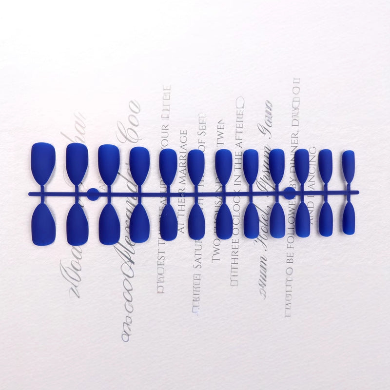 Stiletto Press-On Nail Set Stornfield