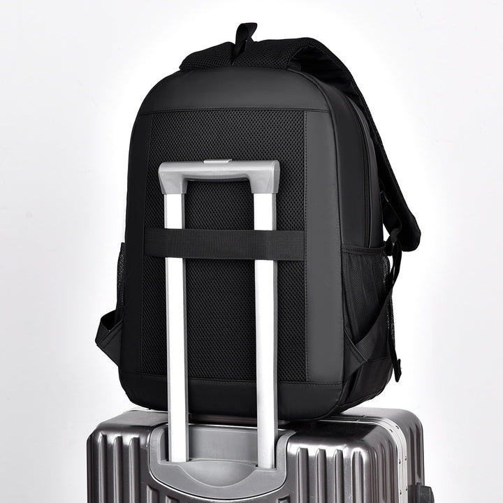 Versatile All-Weather Backpack Stornfield