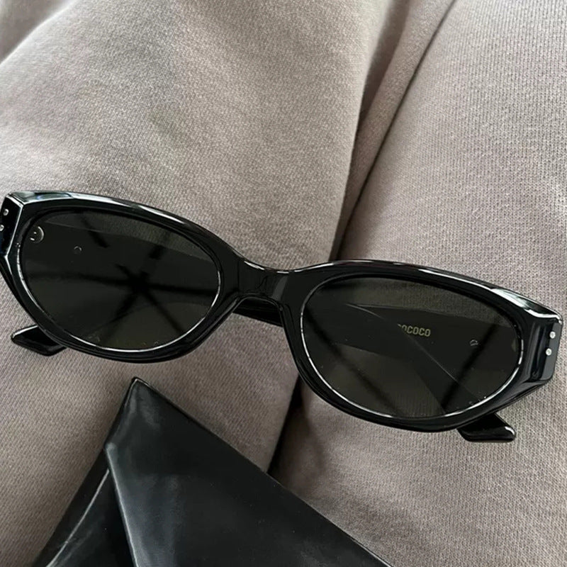 Women Cat-Eye Sunglasses in Modern Design Stornfield