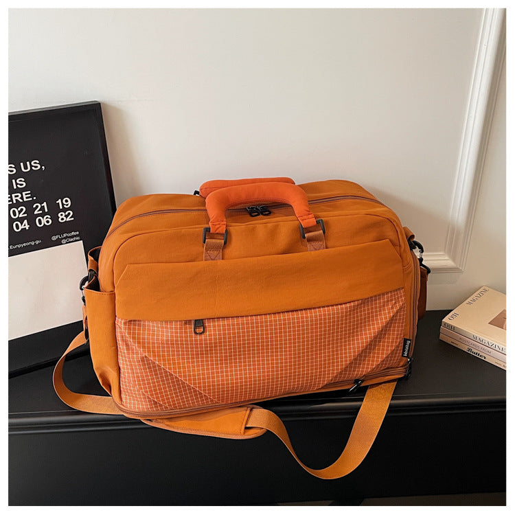 Functional travel bag with organizer compartments Stornfield