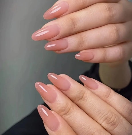 Elegant Almond-Shaped Nail Extensions Stornfield