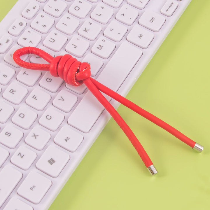 Elegant Silicone Cable Organizer Stornfield