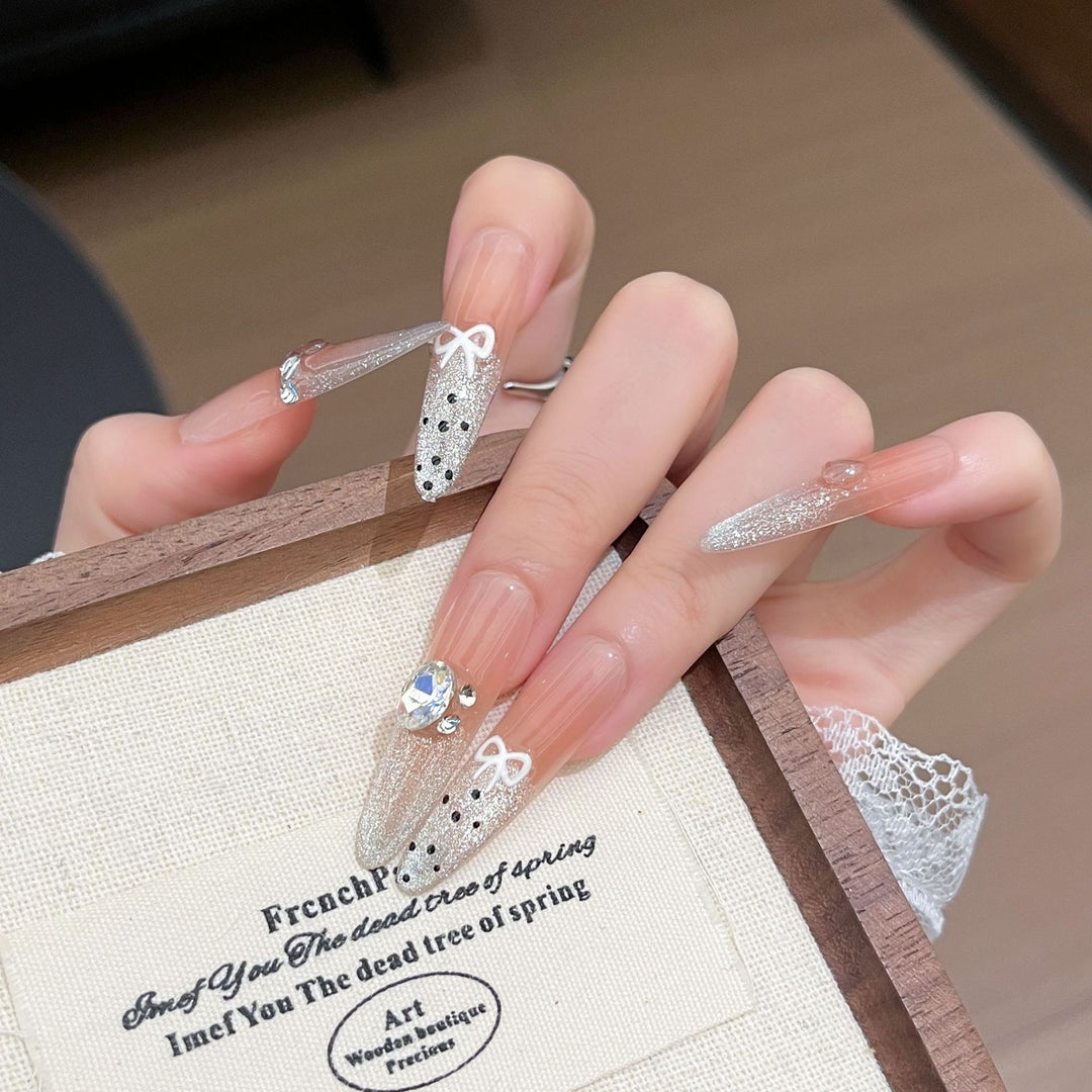 Glittering Decorative Press-On Nail Art Stornfield