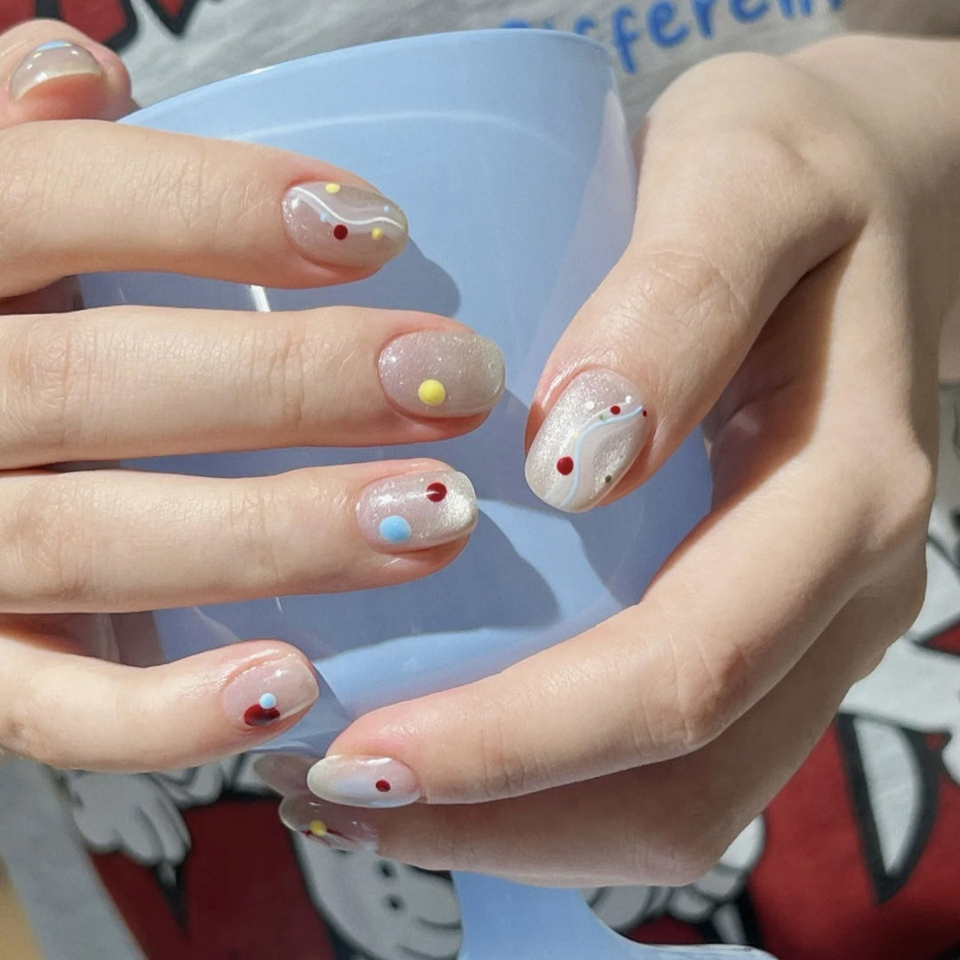 Decorative Minimalist Press-On Nail Set