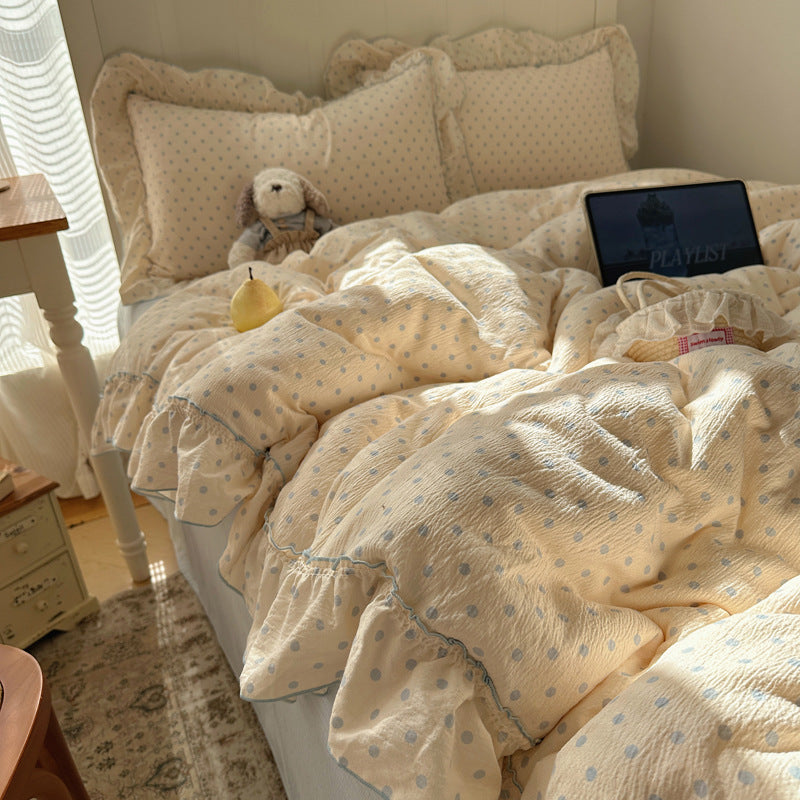 Charming Polka Dot Ruffled Comforter Set