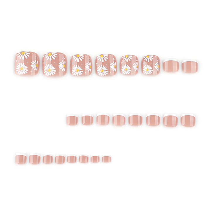 Artful toenail art with floral motifs Stornfield