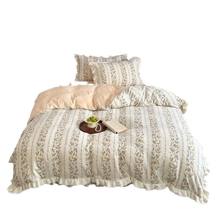 Floral Ruffled Cotton-Look Duvet Cover Set with Decorative Pillow Shams