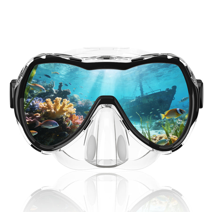 Diving mask with wide field of vision by Stornfield
