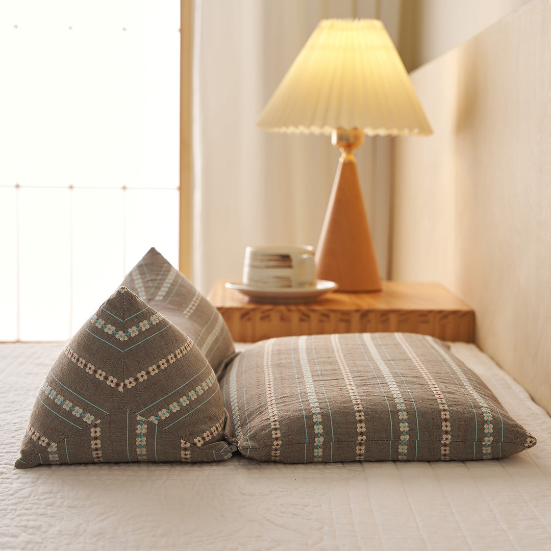Comfortable sleeping pillows with ergonomic support Stornfield