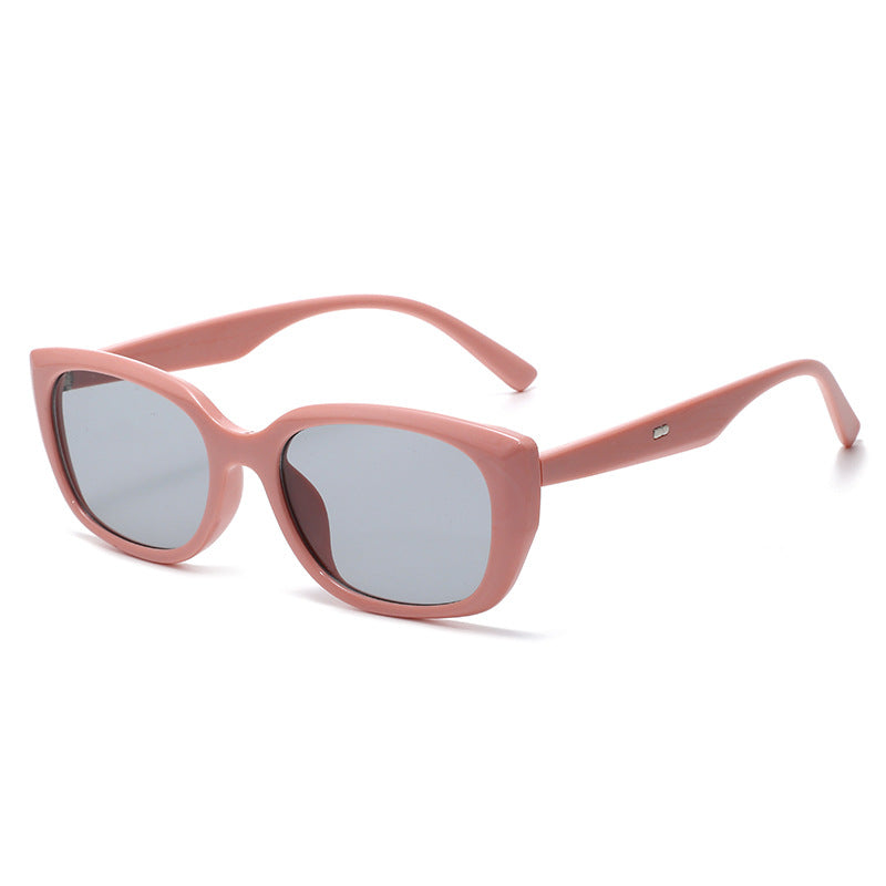 Women's sunglasses in a modern, stylish design Stornfield