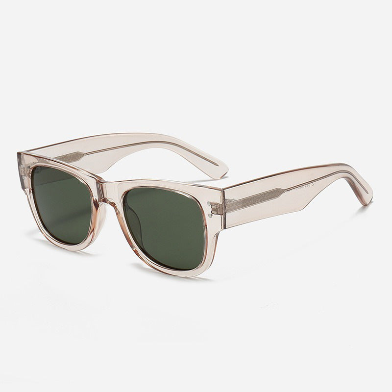 Ladies sunglasses in minimalist and elegant design Stornfield
