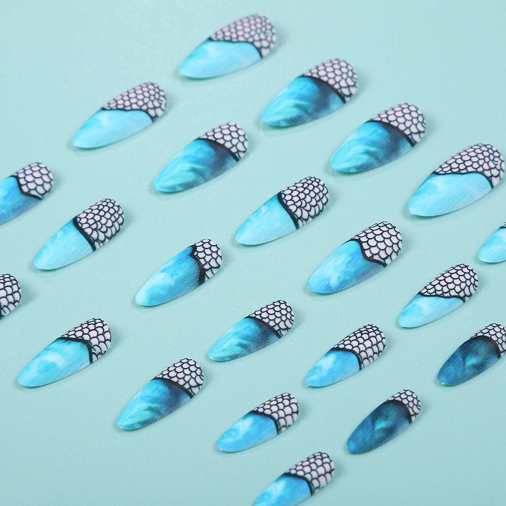 Carefully Designed Art Nails Stornfield