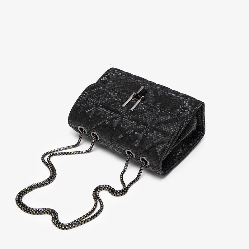 Textured Quilted Crossbody Handbag