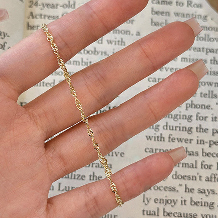 Elegant Twisted Gold Chain Bracelet Stornfield