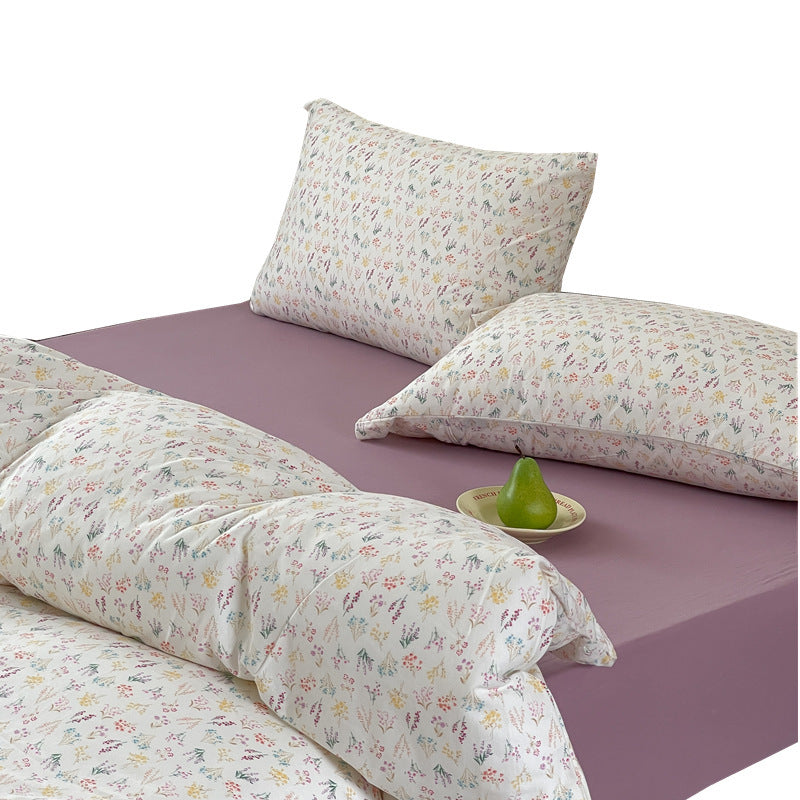 Fine woven cotton percale bedding set with delicate floral scatter motif