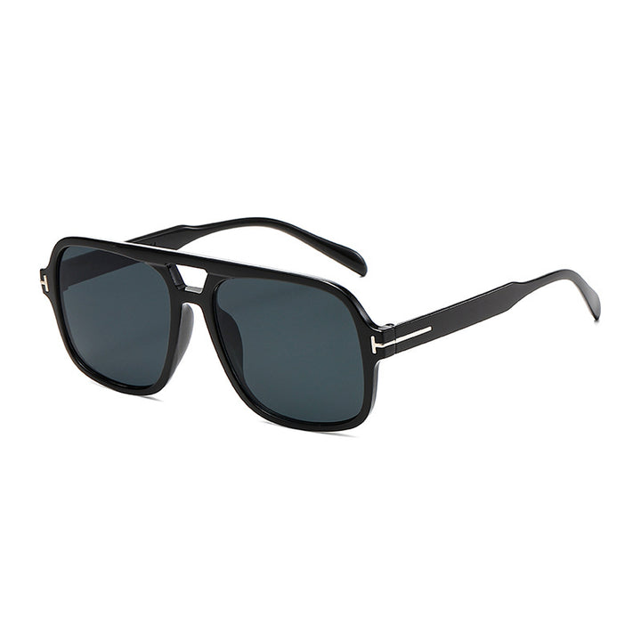 Ladies fashionable square sunglasses with sturdy frame Stornfield