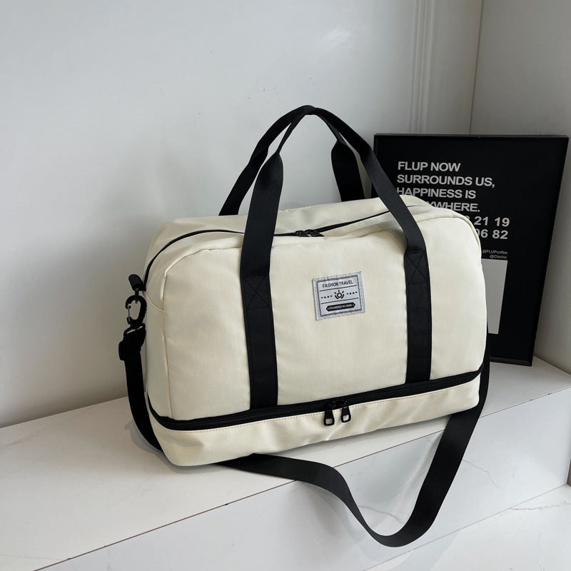 Women's practical travel bag with adjustable shoulder strap Stornfield