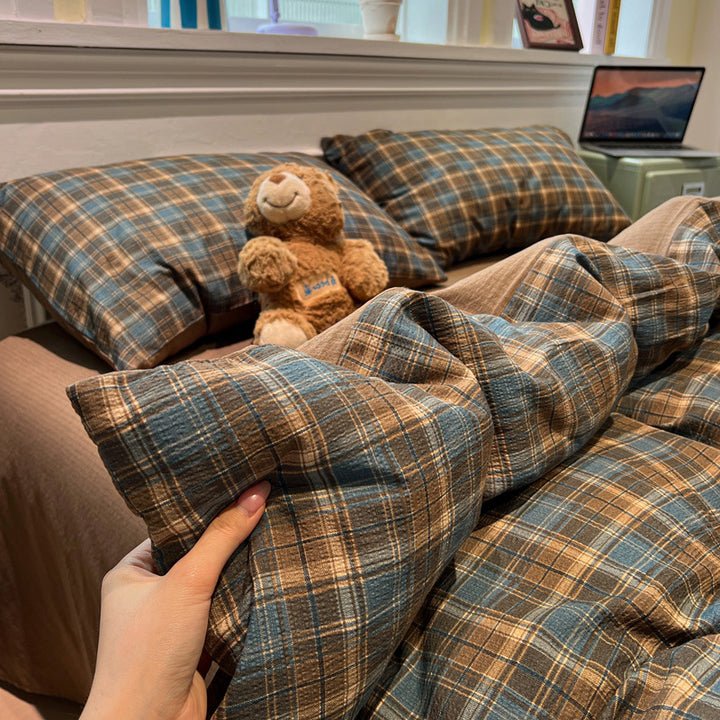 Cozy Plaid Cotton Bedding Set