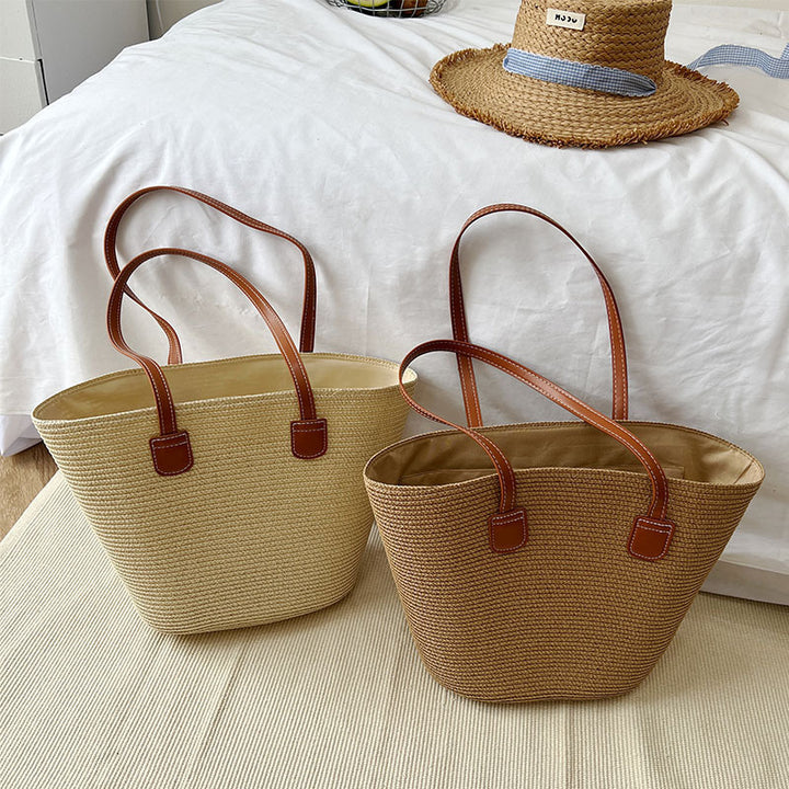 Classic straw bag with leather accents Stornfield