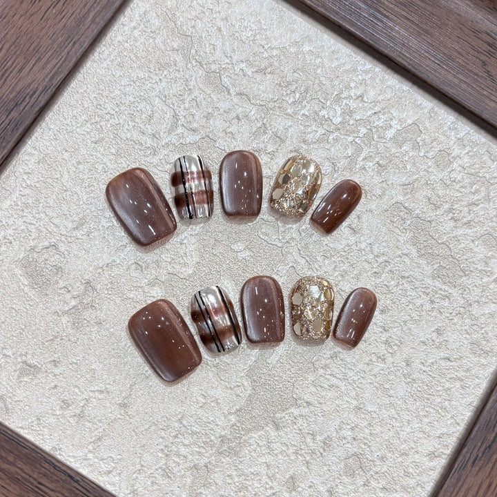 Artificial Nail Set with Glitter and Gold Accents Stornfield