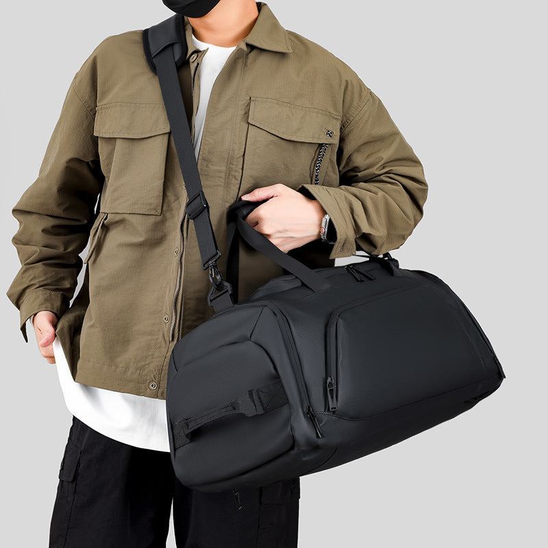Practical sports and travel bag with organized storage space Stornfield
