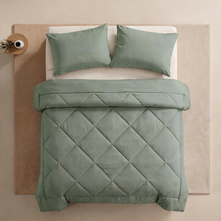 Luxurious Quilted Comforter Set Stornfield