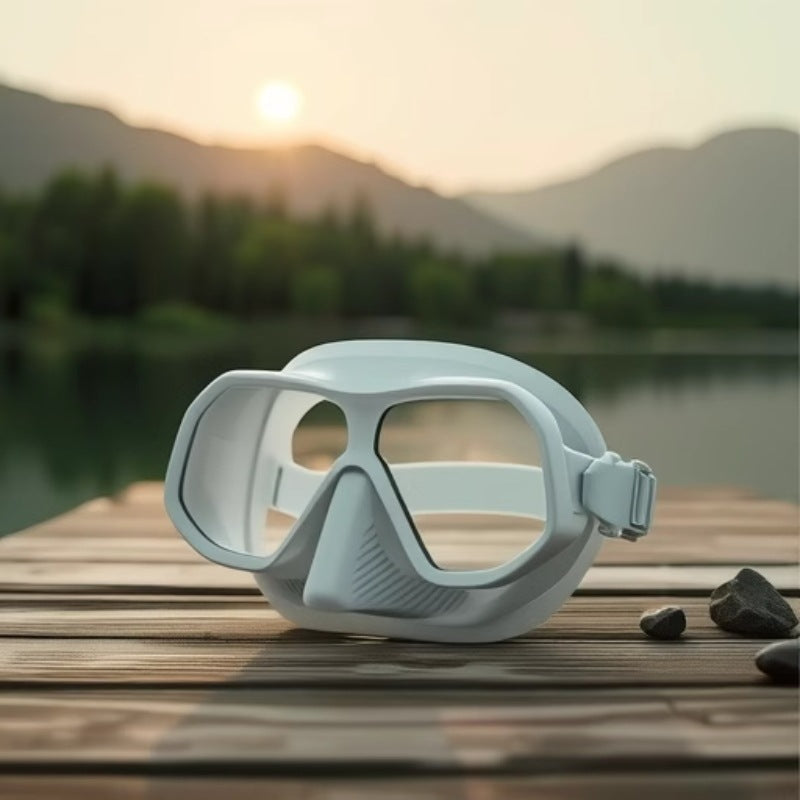 High-performance dive mask with visibility protection and anti-fog technology Stornfield