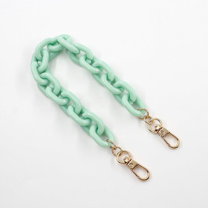 Elegant Beaded Eyewear Chain Stornfield
