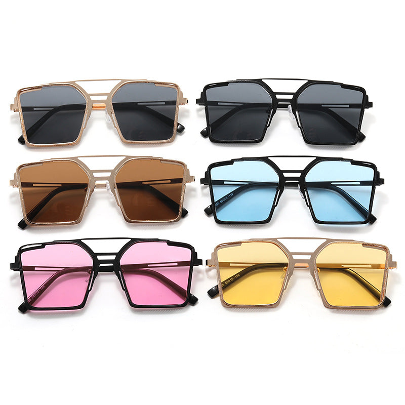 Women's oversized sunglasses with luxurious design and geometric frame Stornfield
