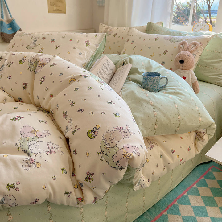 Cartoon-Themed Cozy Comforter Set