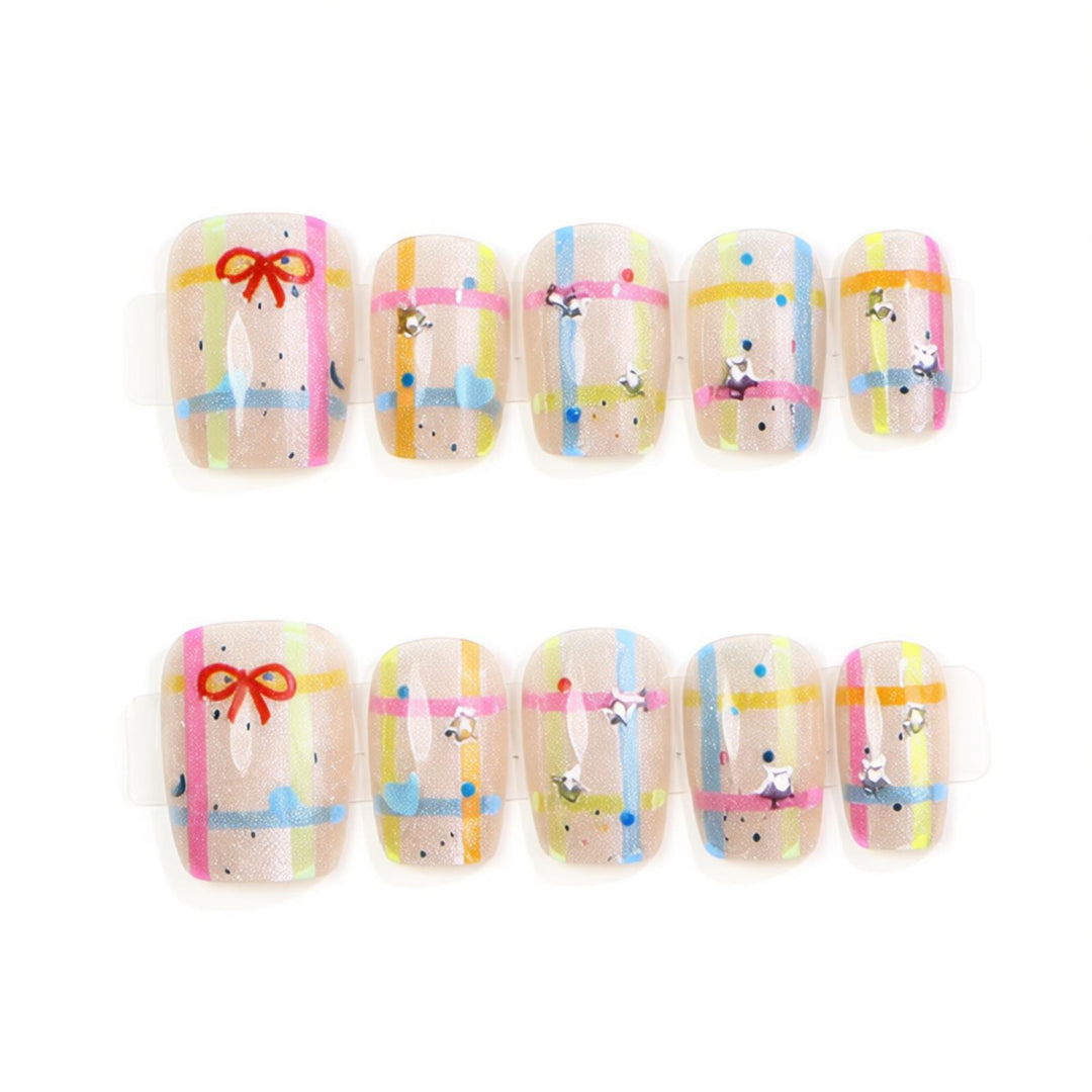 Artistic Holiday-Themed Press-On Nail Set Stornfield