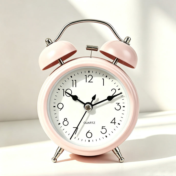 Classic Alarm Clock in Retro Style Stornfield