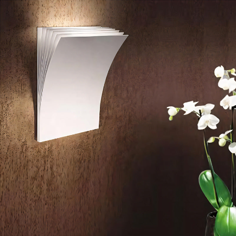 Modern Artistic LED Wall Light